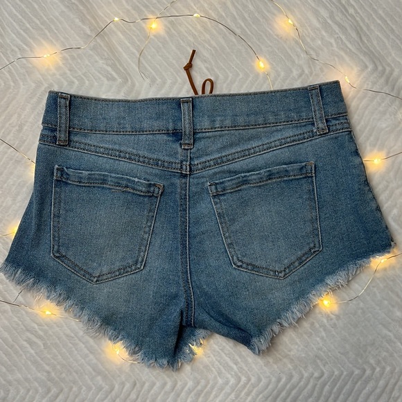 NEW! Sincerely Jules Lace Up Low Rise Distressed Shorts - Picture 6 of 10